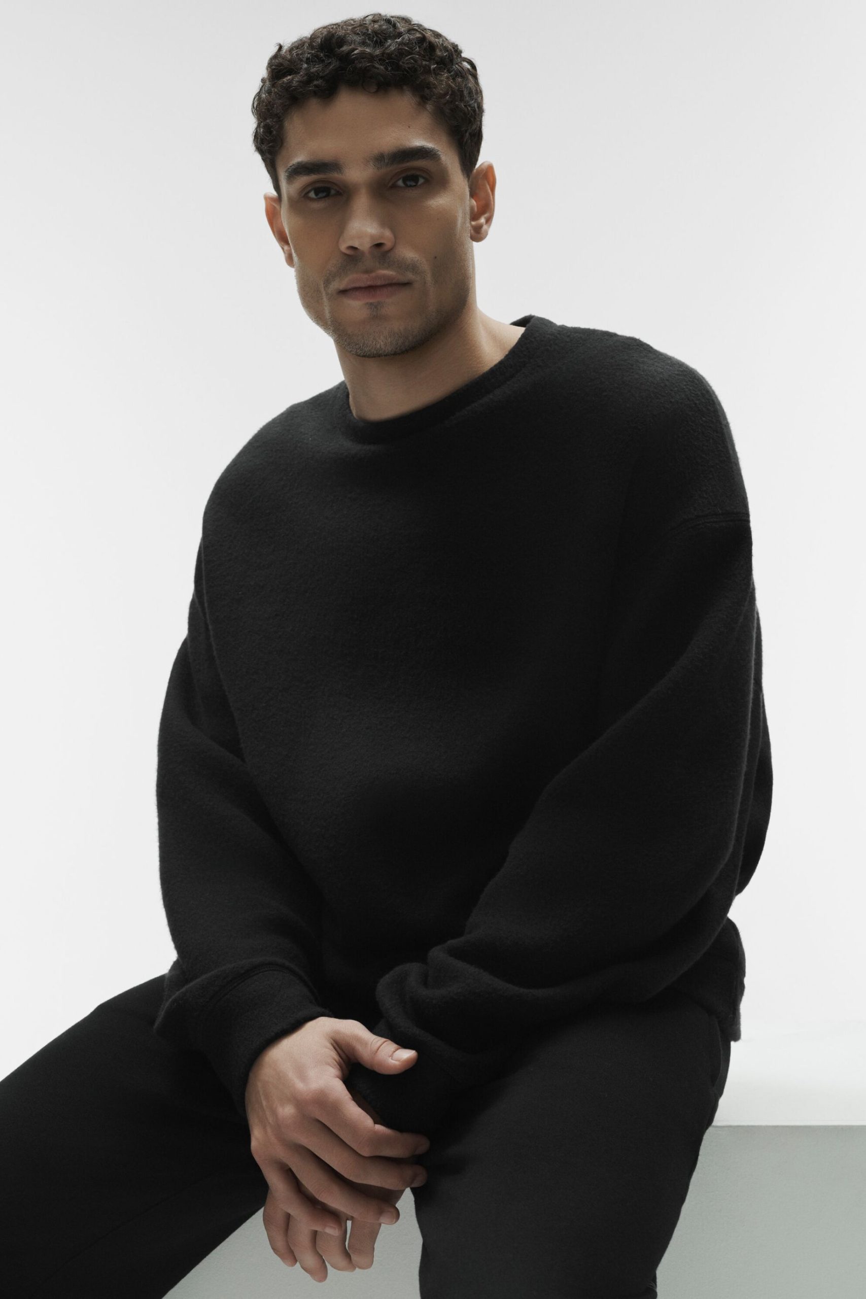 Triumph Restore Crew Neck Sweatshirt - Black