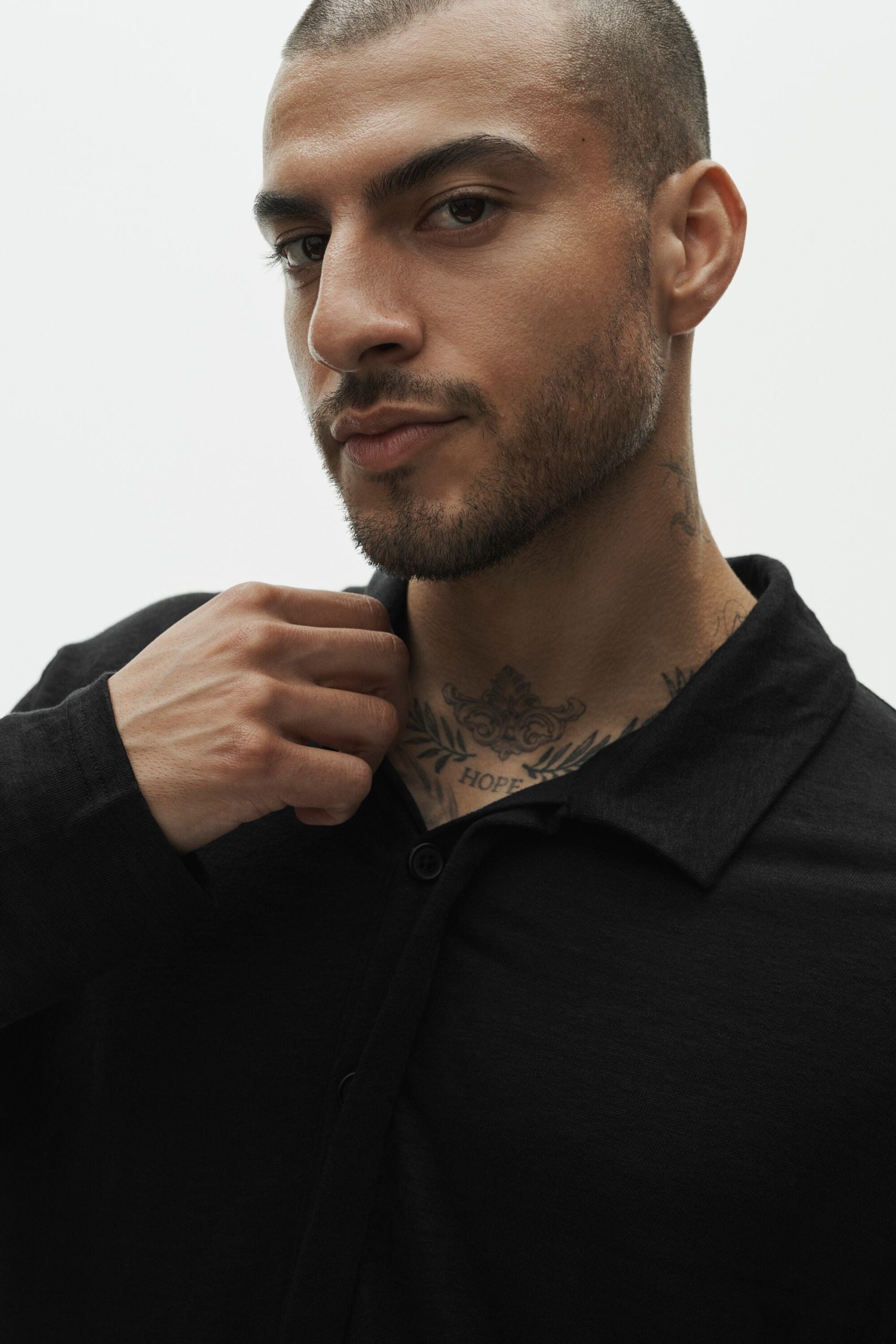 Linen Jersey Coastal Long Sleeve Pullover - Black - Image 3