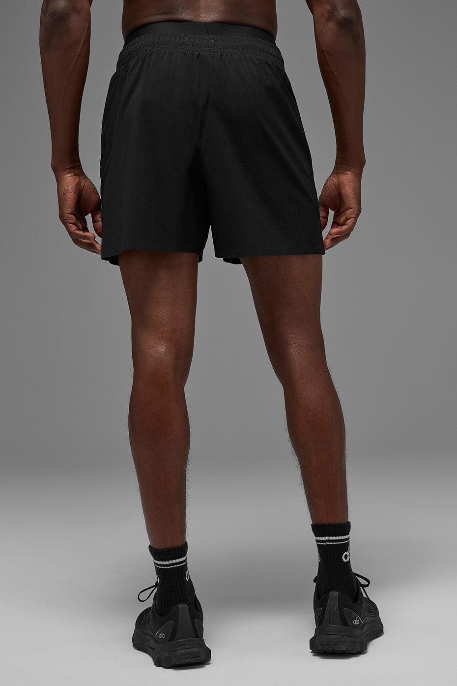 5 Traction Running Short - Black - Image 3