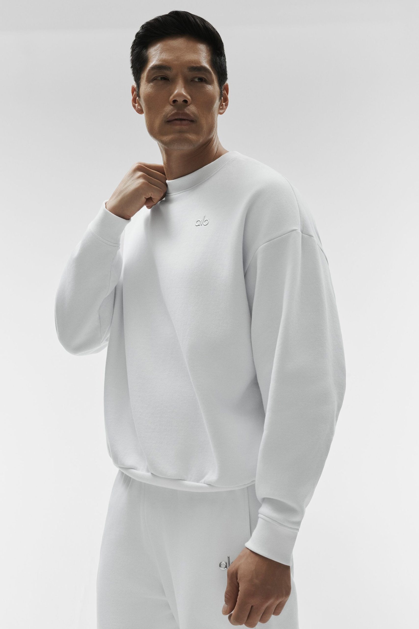 Accolade Crew Neck Pullover - White - Image 3