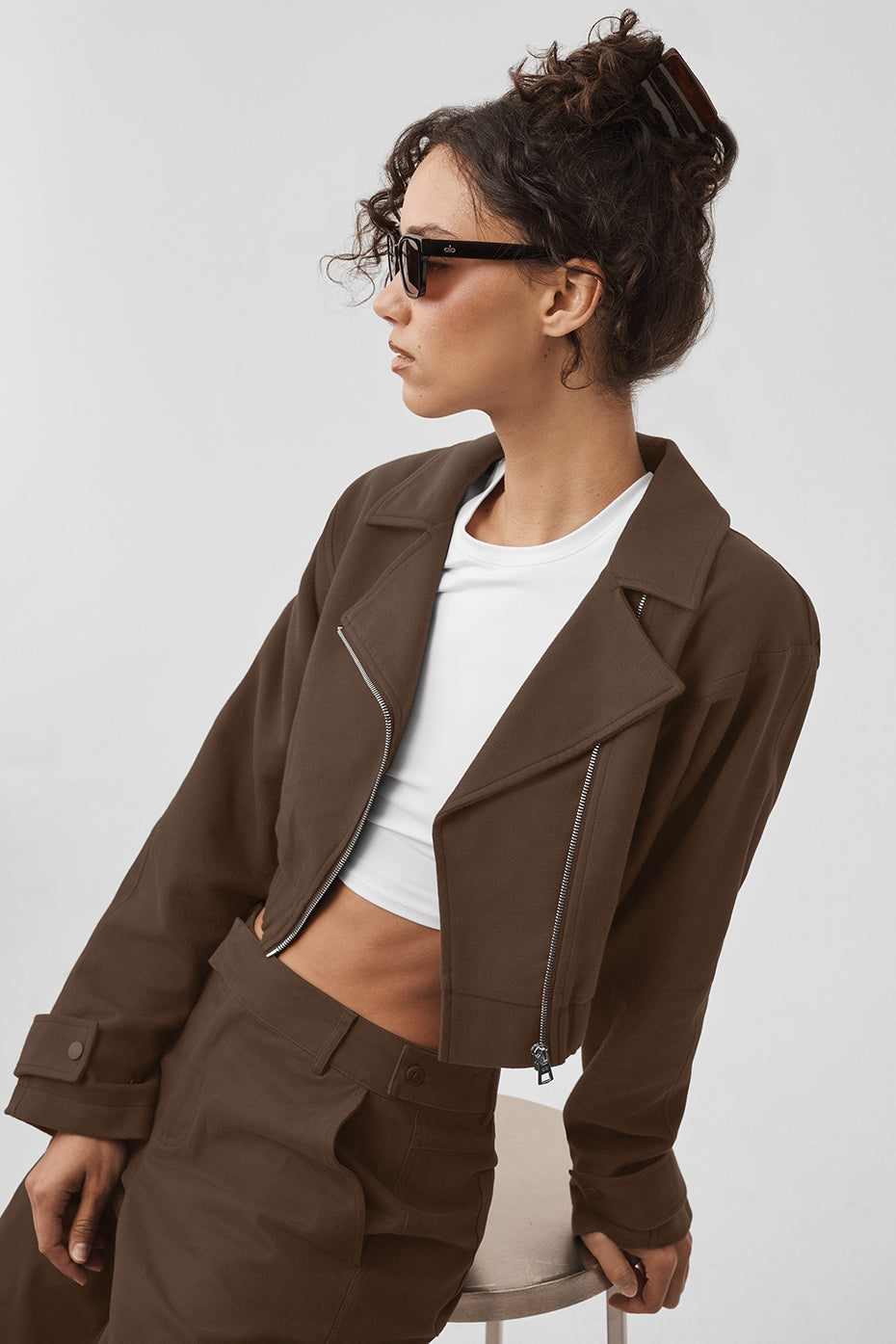 Cropped Cosmopolitan Jacket - Espresso - Image 4